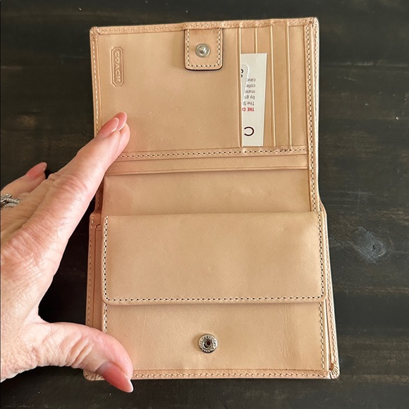 Coach Wallets - Picture 3 of 16